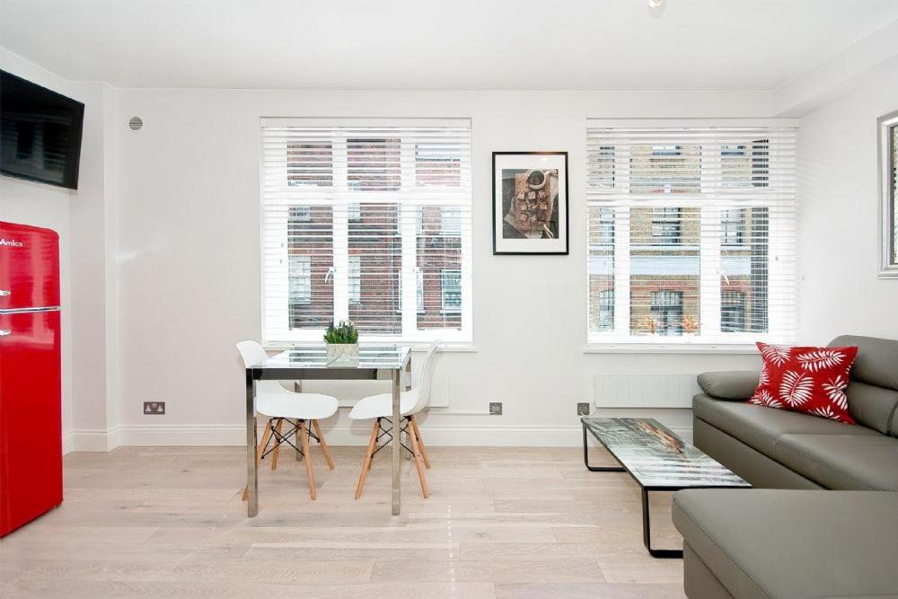 F3 Greek Street By City Living Londra Esterno foto