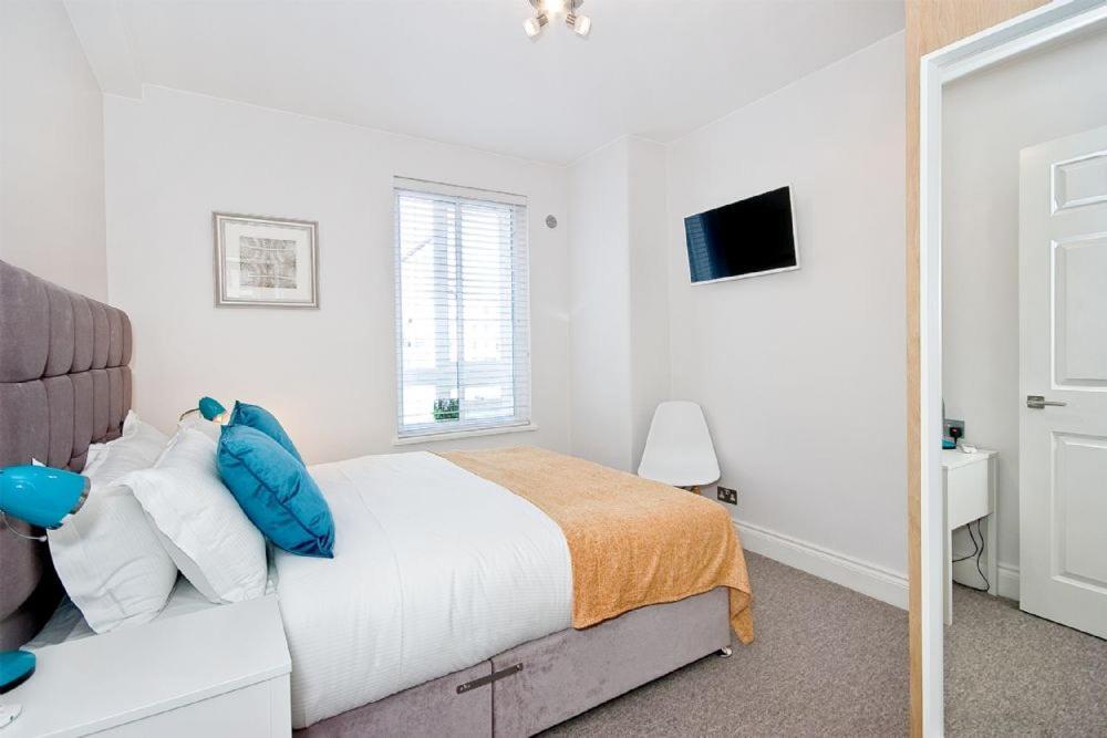 F3 Greek Street By City Living Londra Esterno foto