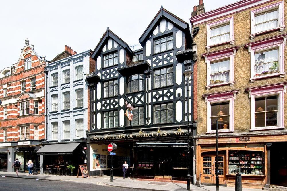 F3 Greek Street By City Living Londra Esterno foto